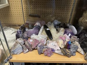Polished amethyst and quartz mineral specimens